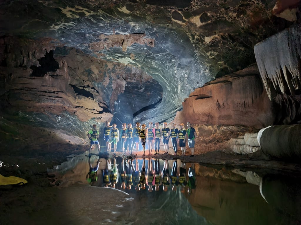 Bơi trong sông ngầm hang Hổ - Chuyến đi được tổ chức bởi Fit Tour - Du lịch có Guu T5/2021