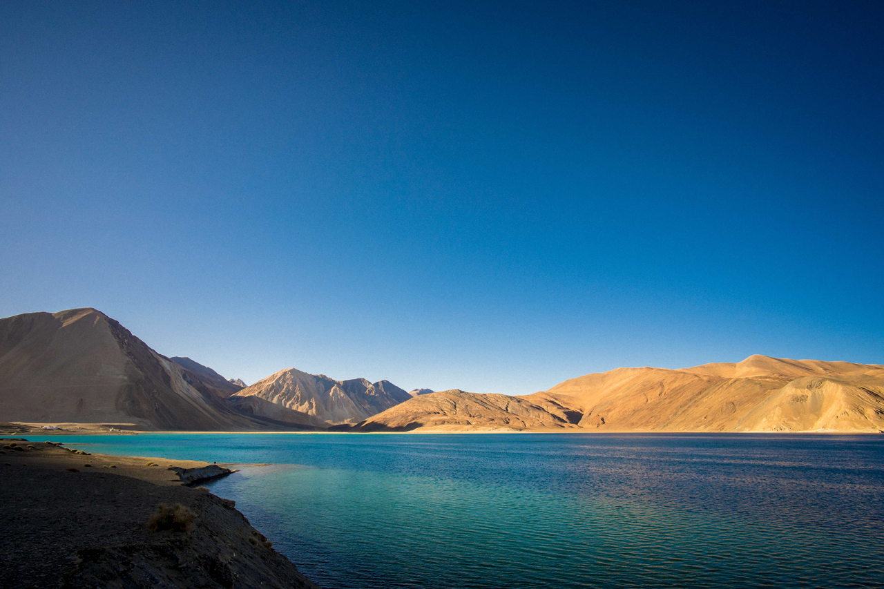 Khung cảnh hồ Pangong