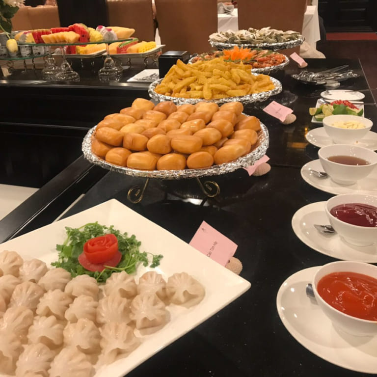 Những món ăn buffet tại Legacy Yên Tử 7