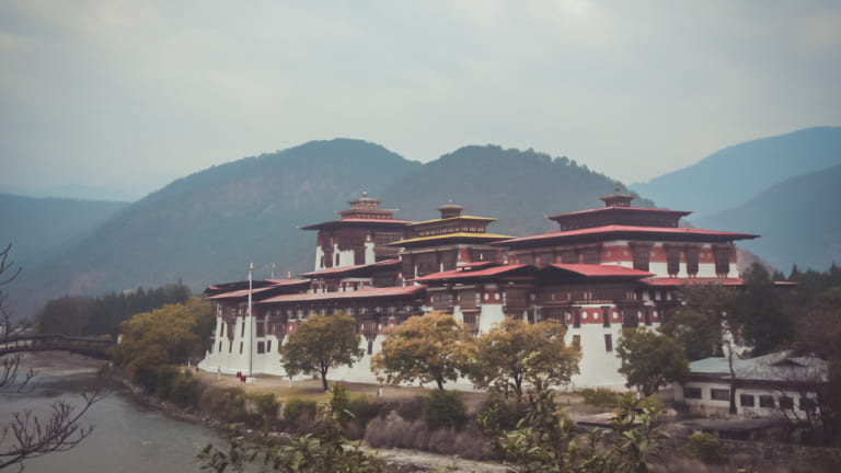 Tu viện cổ ở Bhutan