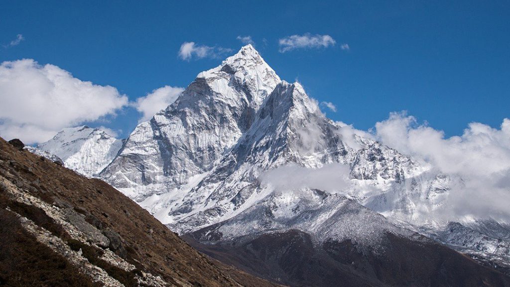 Ngọn núi trên đỉnh Everest