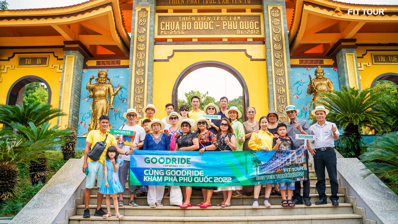 Đoàn khách Goodride khám phá chùa Hộ Quốc - Phú Quốc