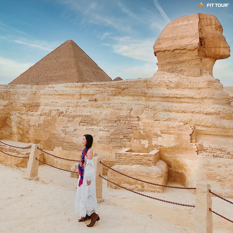 Du khách check in tượng nhân sư và kim tự tháp Giza Ai Cập