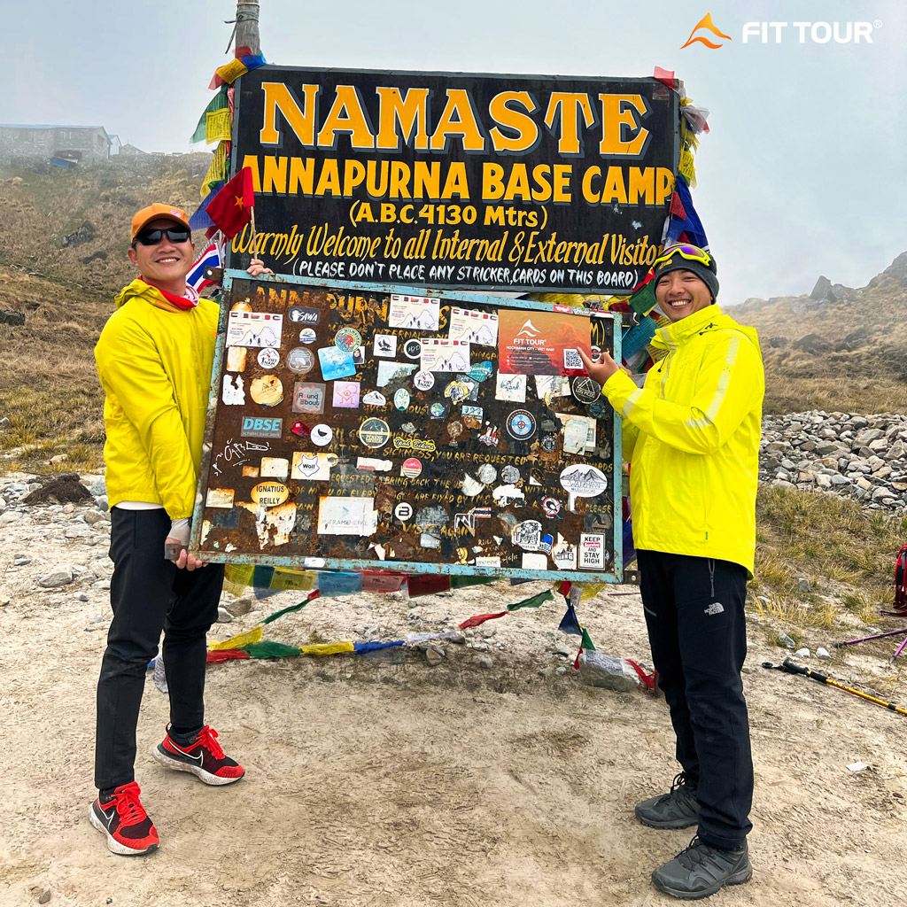 Fit Tour DuLichCoGuu ở điểm Namaste Annapurna 4130 mét