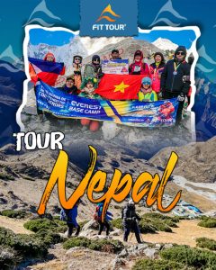 Tour Nepal standee