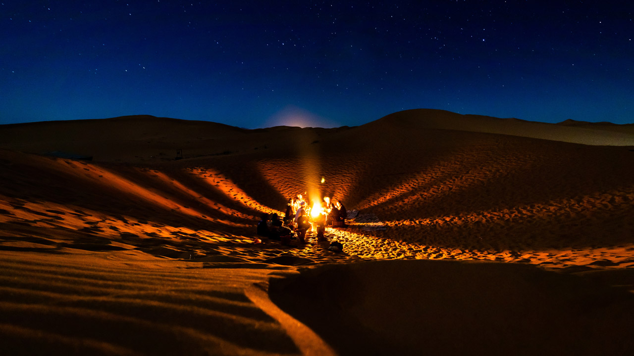 Cắm trại ở Sahara