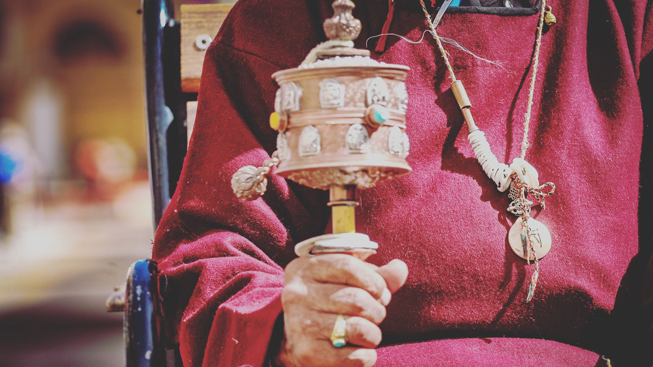 Bánh xe cầu nguyện của người Tạng