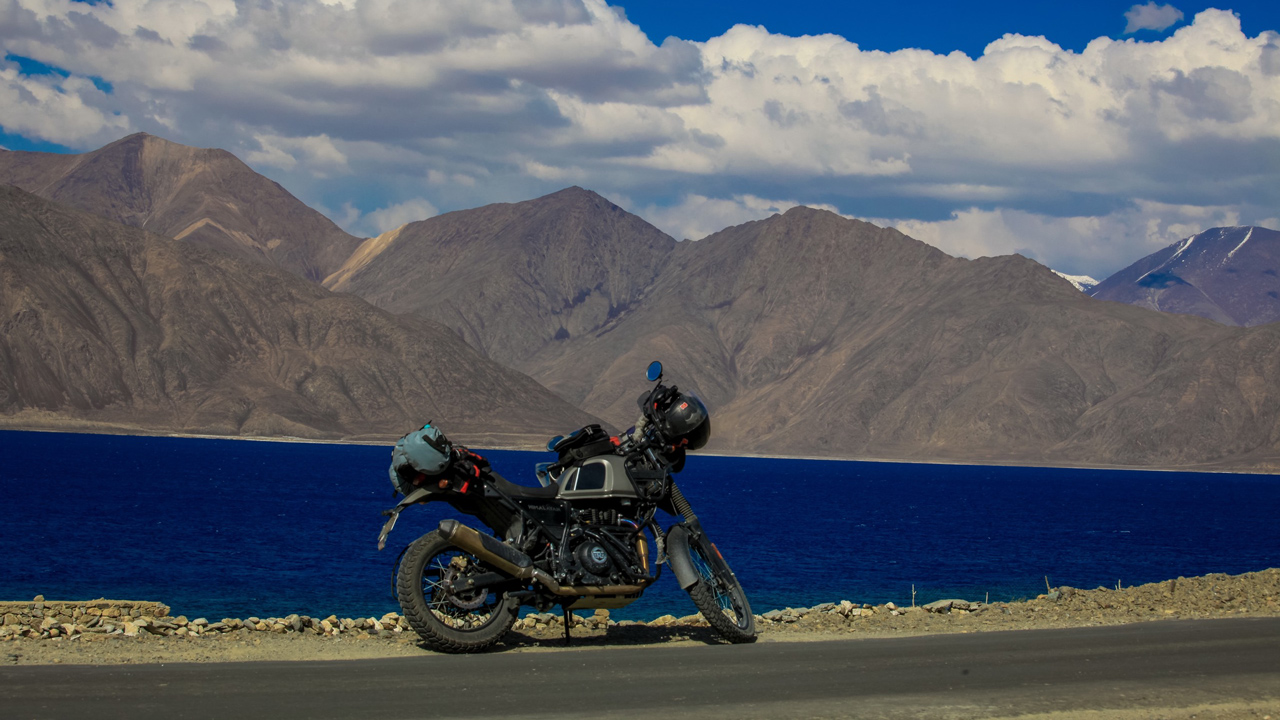 Xe mô tô được sử dụng trong hành trình Ladakh của Fit Tour