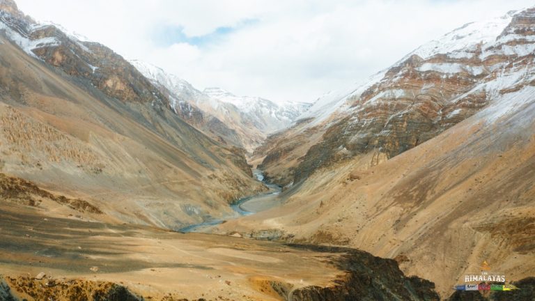 Khung cảnh núi non đẹp ngỡ ngàng ở Zanskar