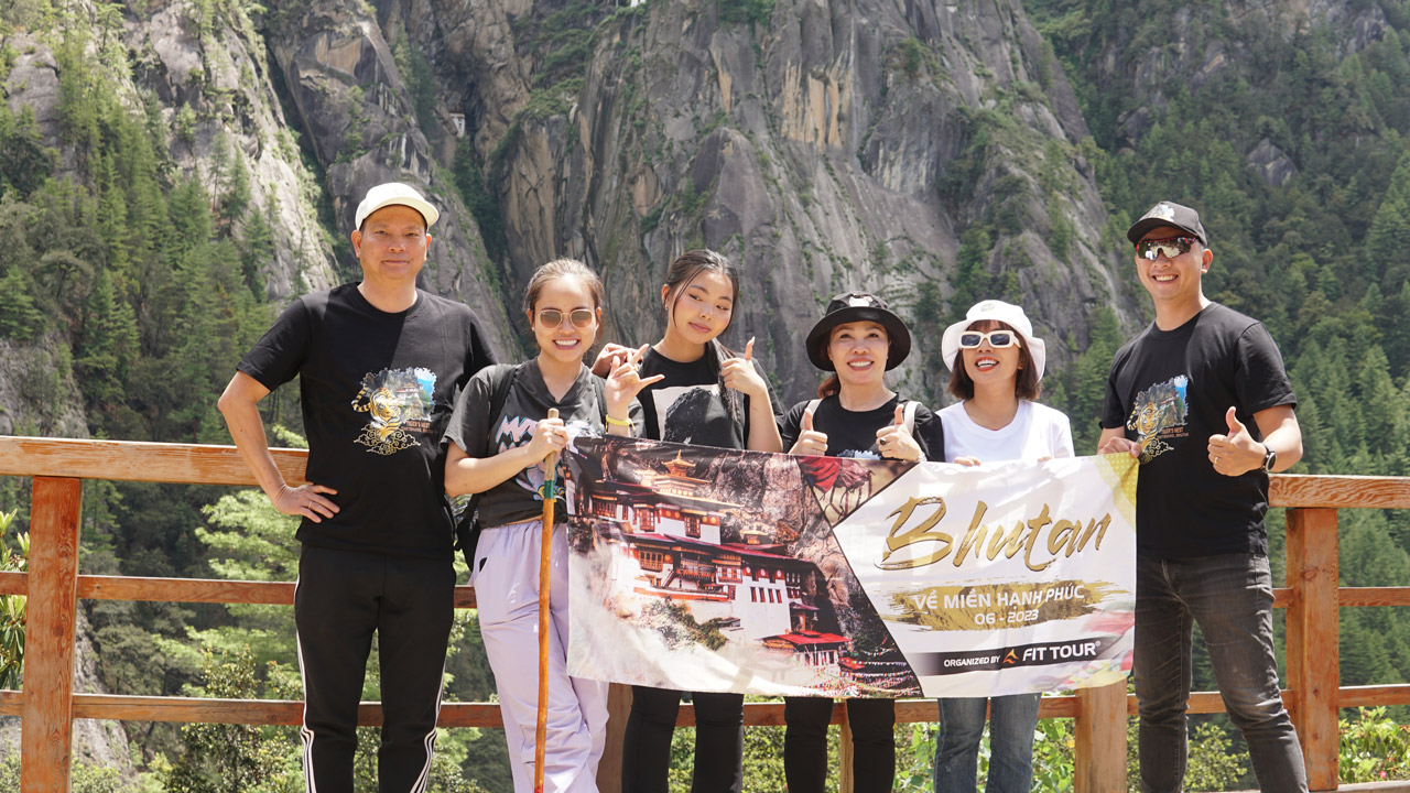 Đoàn khách khám phá Bhutan cùng Fit Tour