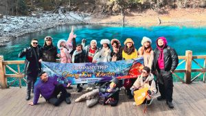 Đoàn Fit Tour tham quan Cửu Trại Câu
