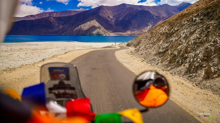 Đoàn Motor Ladakh đi qua các cung đường tuyệt đẹp