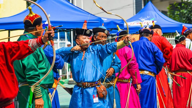 Lễ hội bắn cung Naadam Mông Cổ