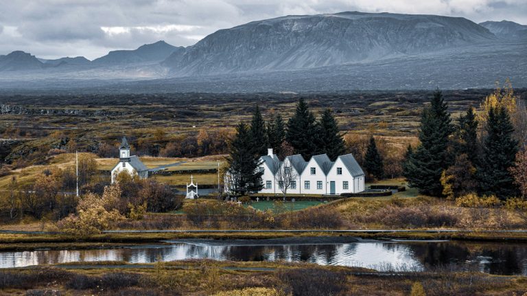 Vườn quốc gia Þingvellir (Thingvellir) - Viên ngọc quý Iceland