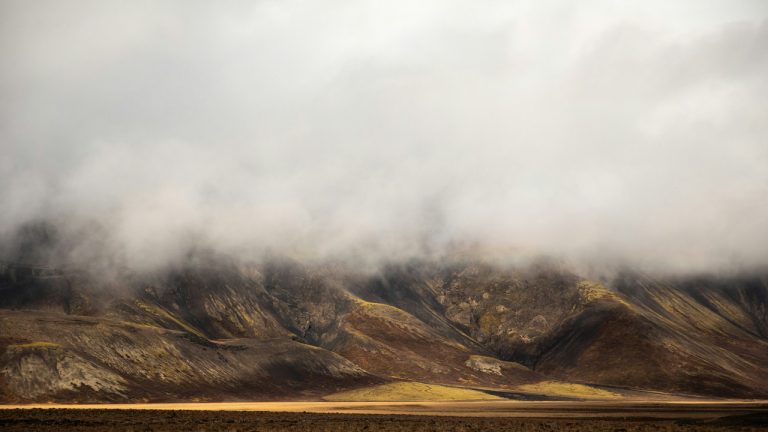 Điều cần làm khi du lịch Iceland lúc thời tiết xấu