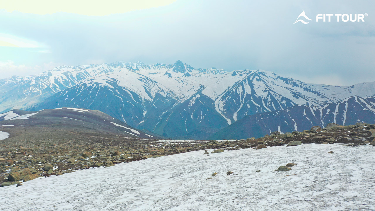 Khung cảnh tuyết phủ mênh mông ở Gulmarg, một điểm đến hoàn hảo cho người yêu thích khám phá