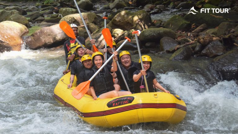 Hành trình chèo thuyền White Rafting