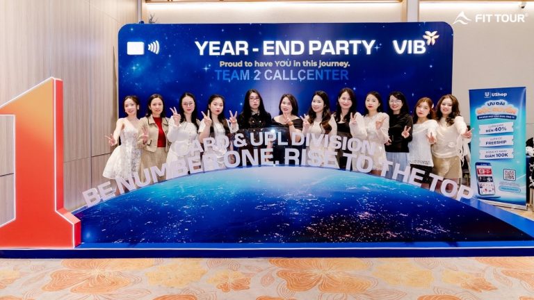 Backdrop sự kiện Year End Party VIB 2026 do FIT Tour tổ chức