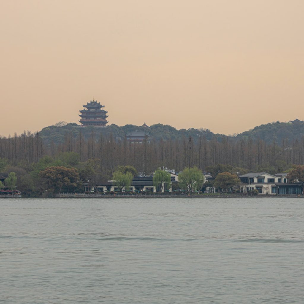Khung cảnh Tây Hồ Trung Quốc